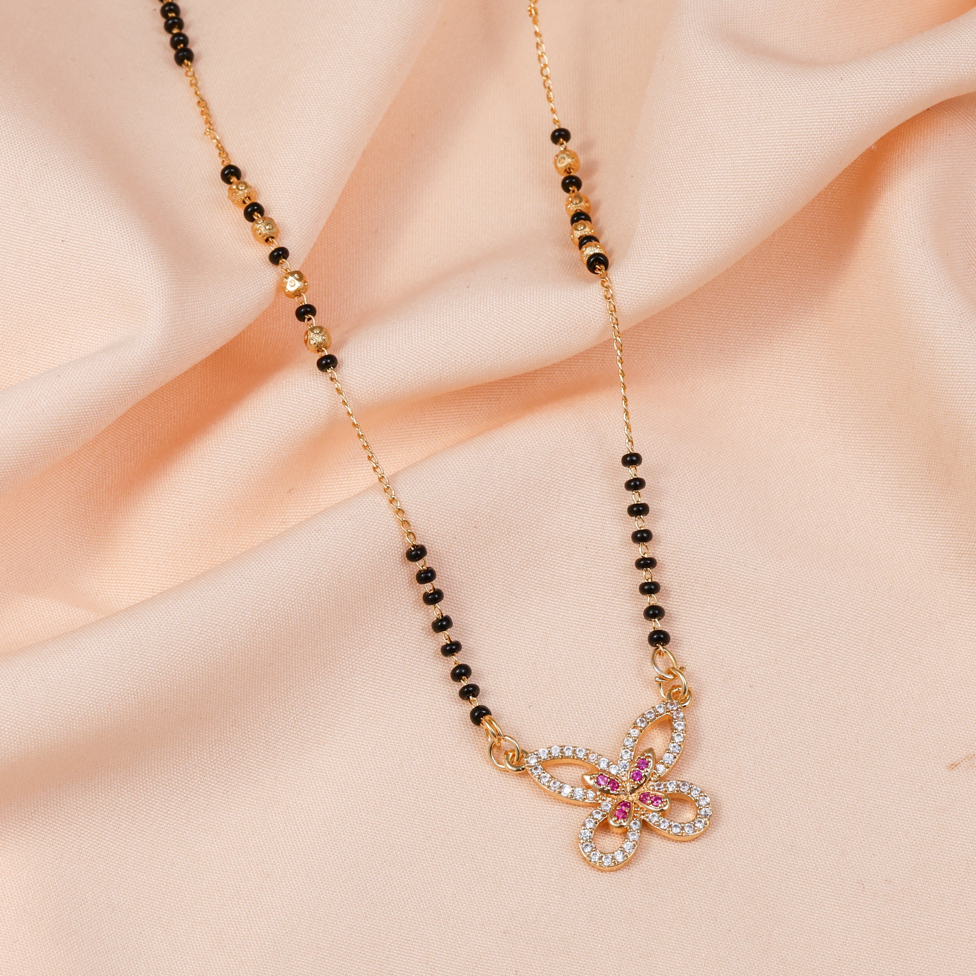 Vihaan Butterfly “Dawn Flutter” Mangalsutra