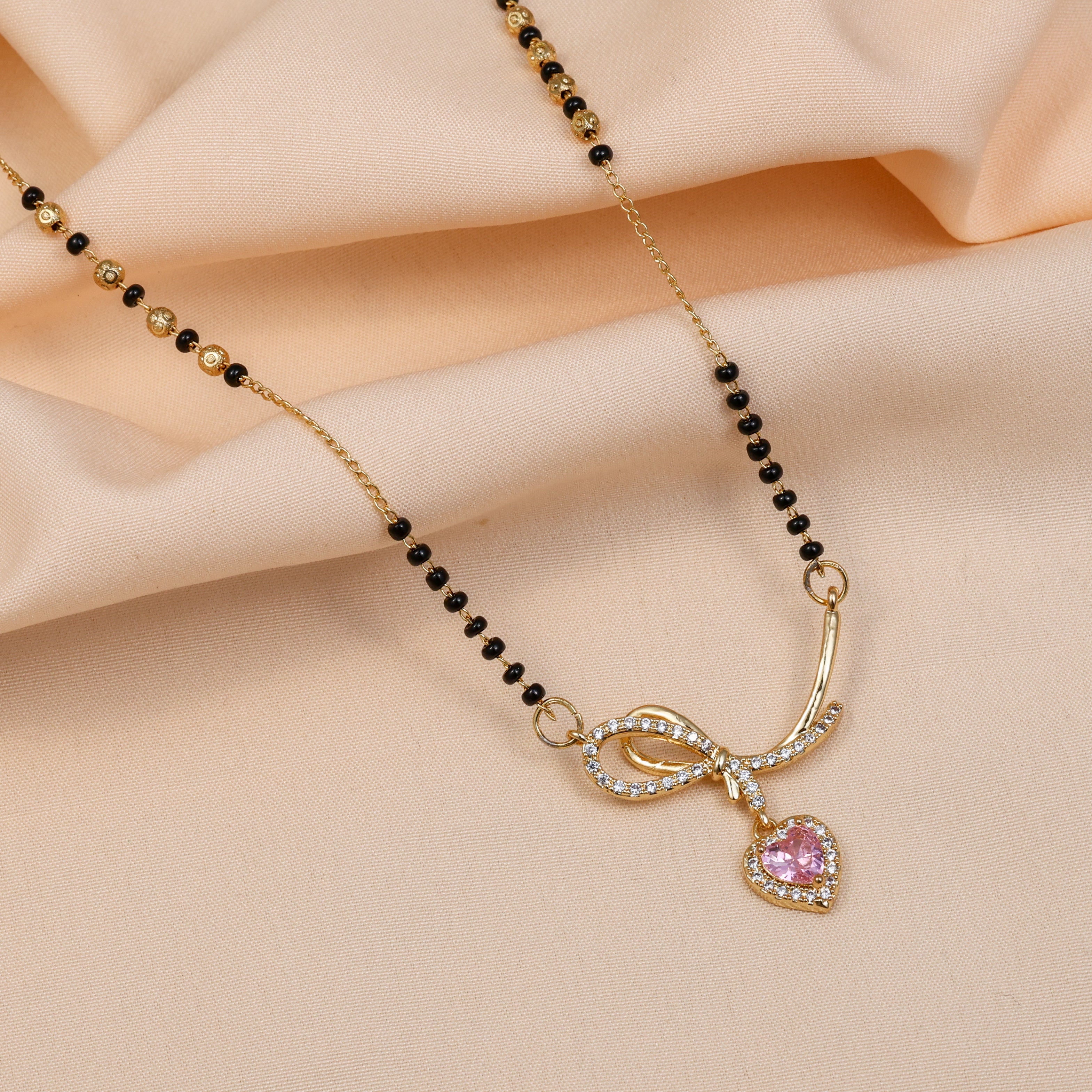 Prem Ganthi “Love Knot” Mangalsutra