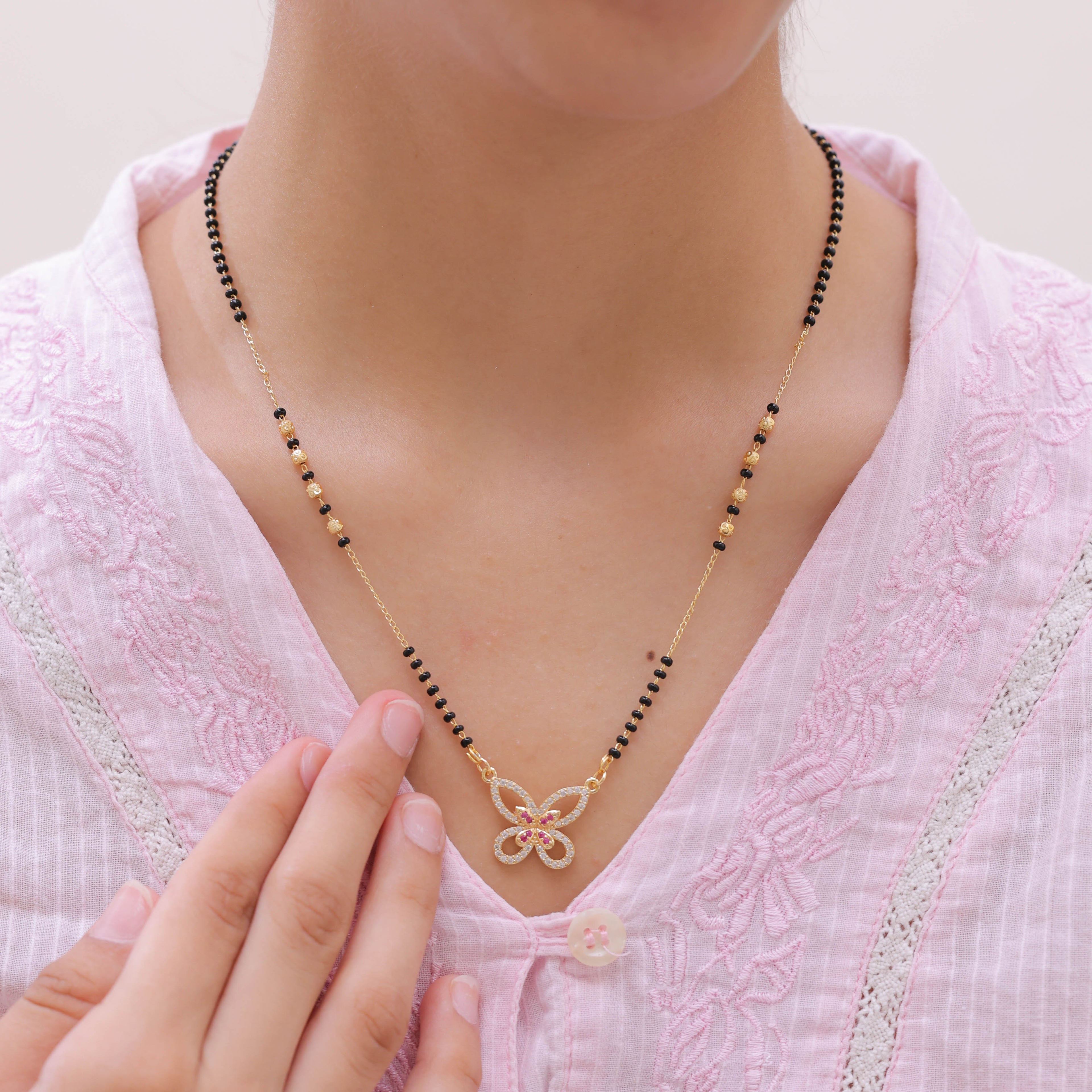 Vihaan Butterfly “Dawn Flutter” Mangalsutra