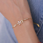 Shwet Pushp White Blossom Bracelet