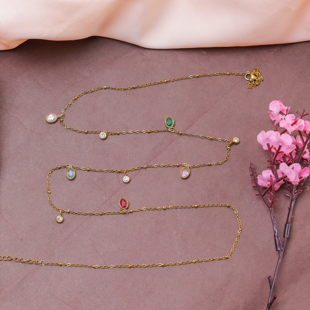 Daisy Pearl Cluster Waist Chain