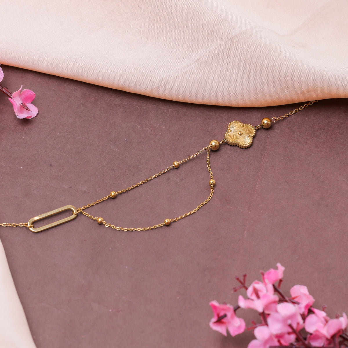 Ora Layered Quatrefoil Waist Chain