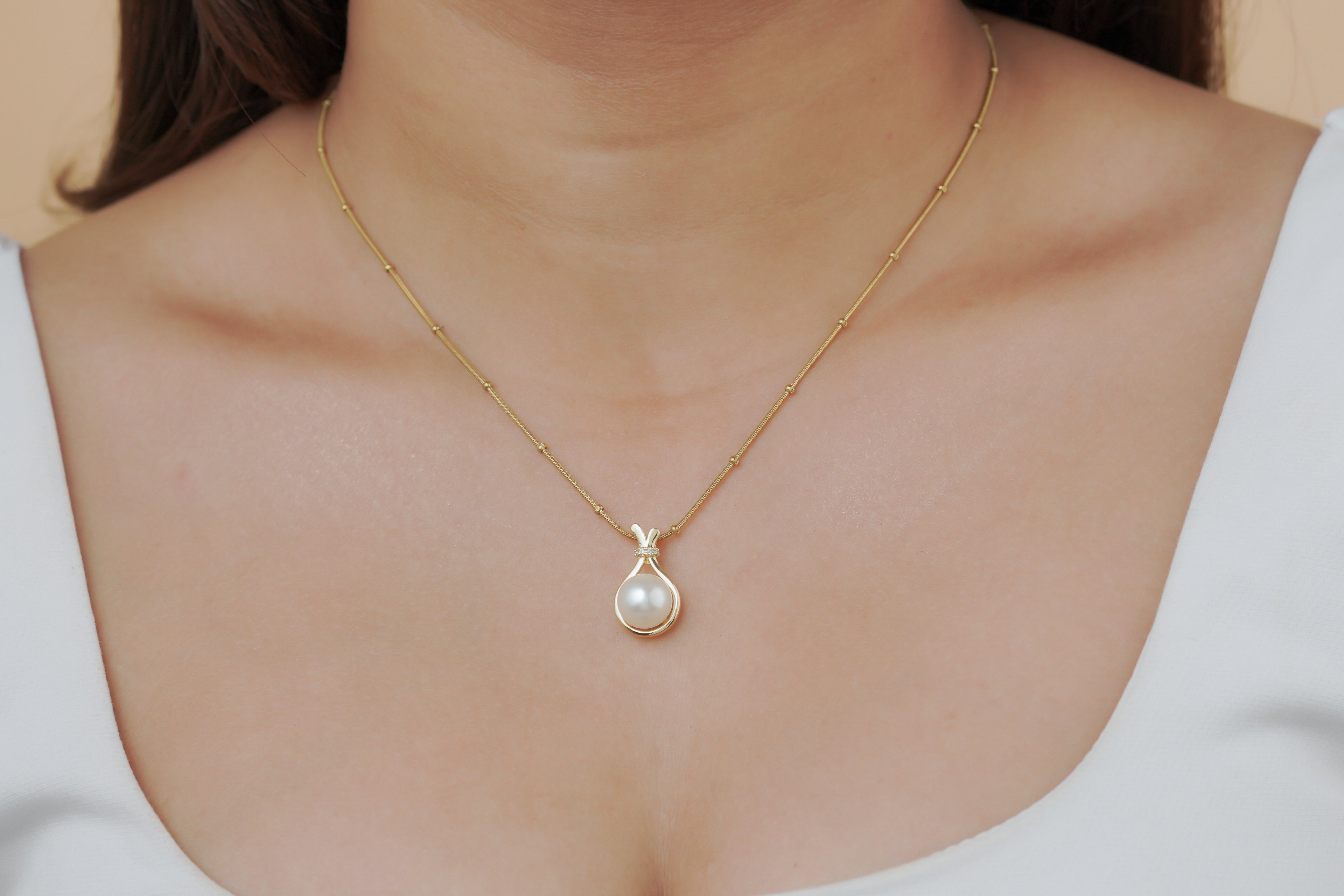 Teardrop Pearl Satellite Necklace