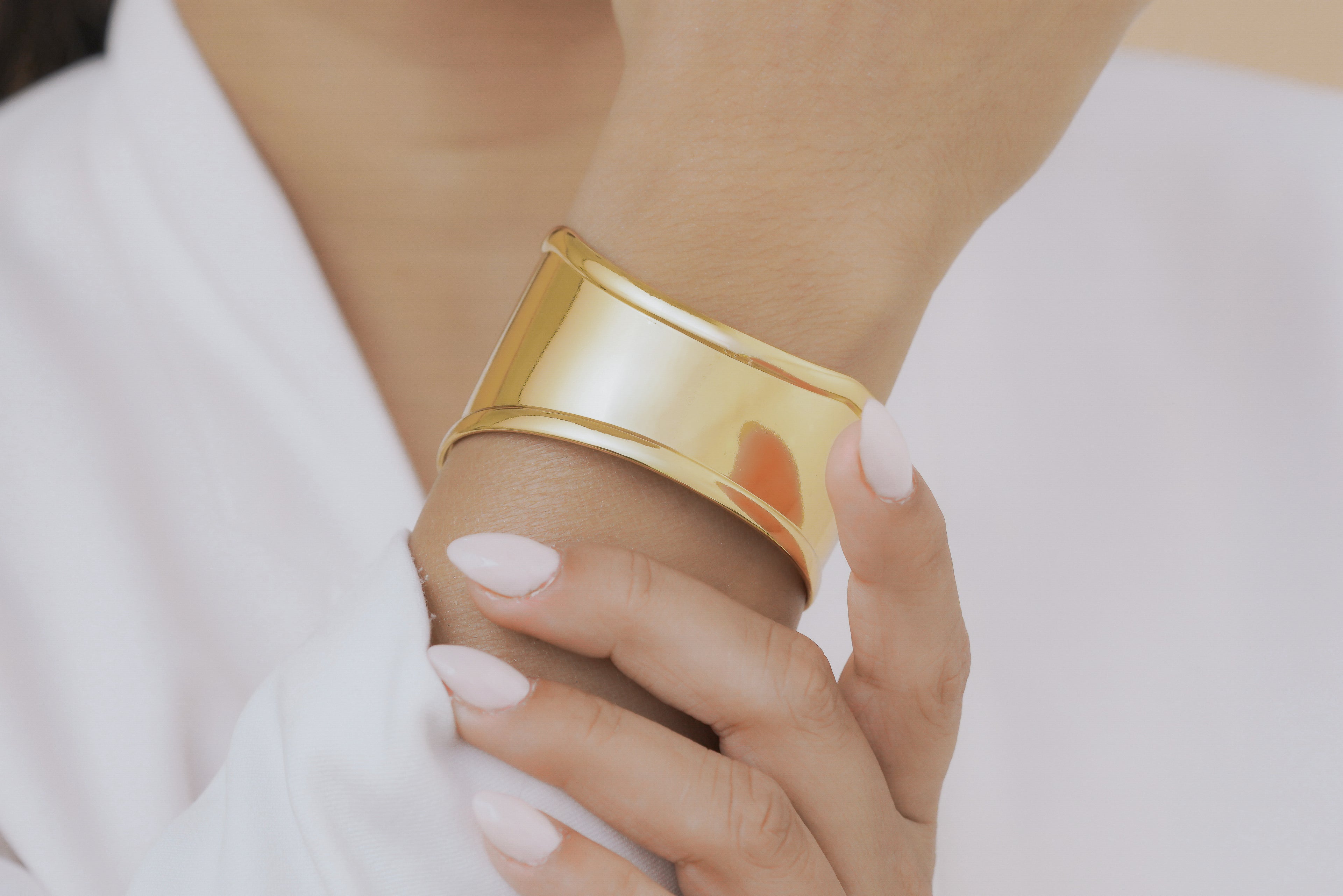 Polished Wide Gold Cuff Kada