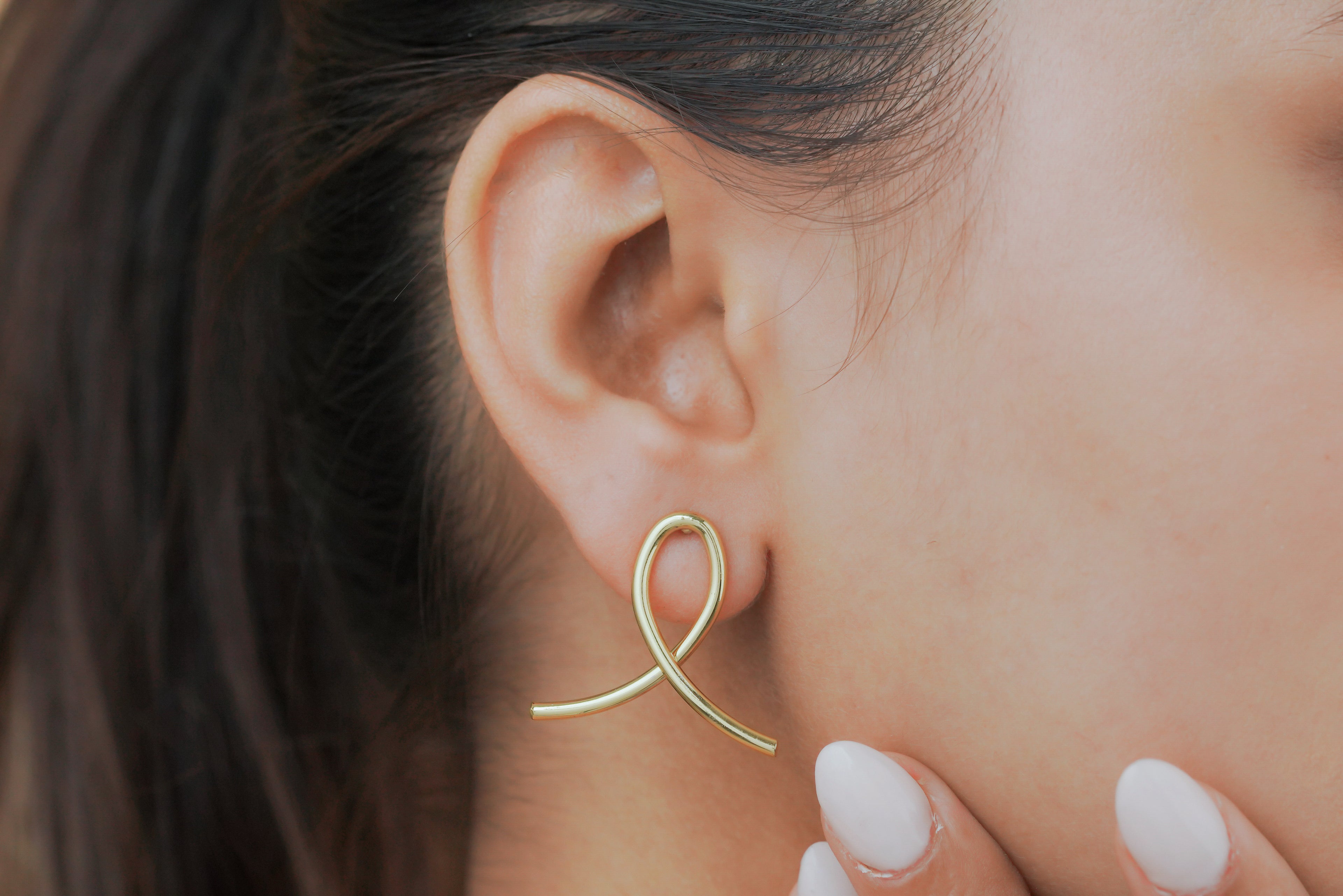 Swirl Ribbon Stud Earrings