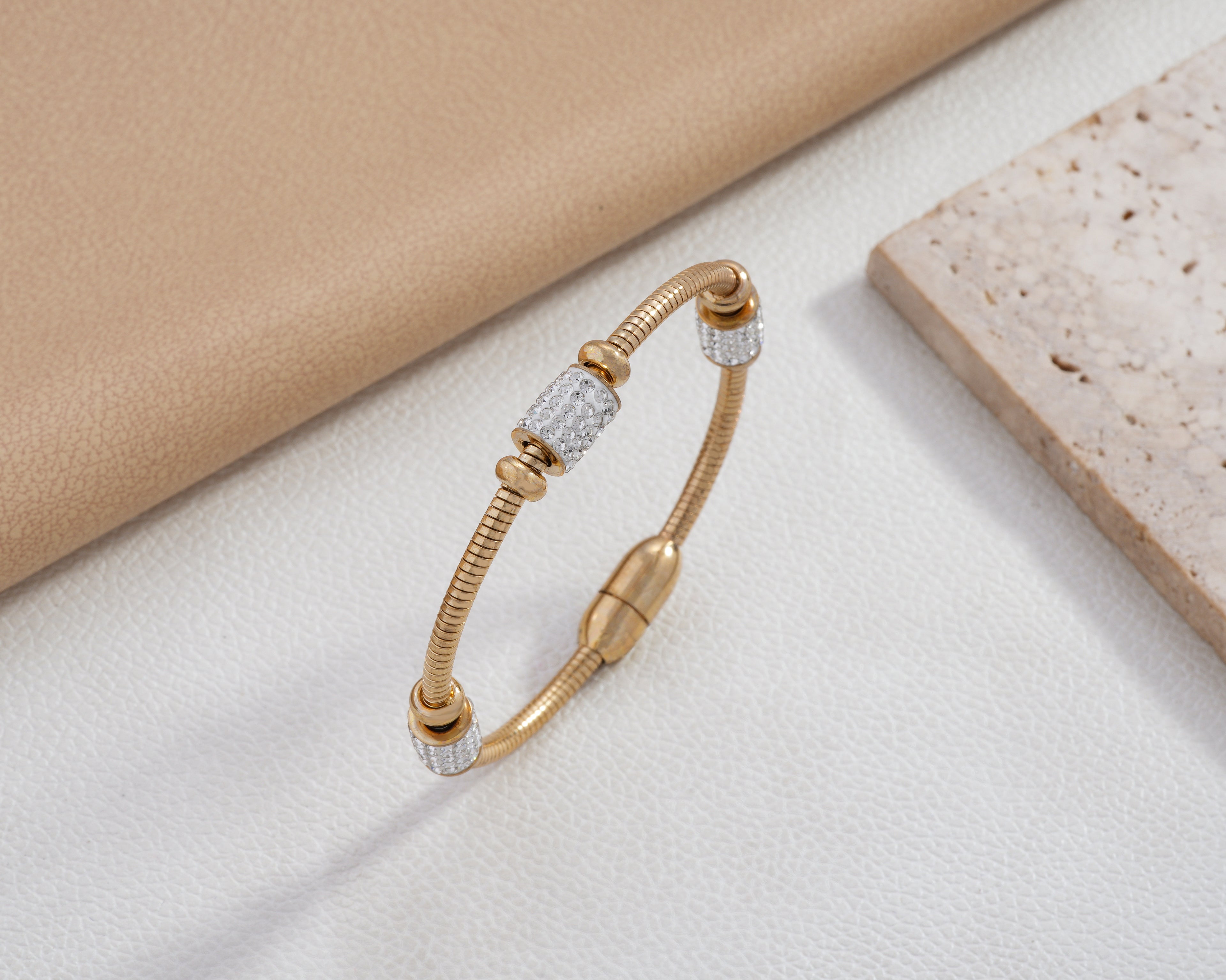 Pavé Barrel Bead Cable