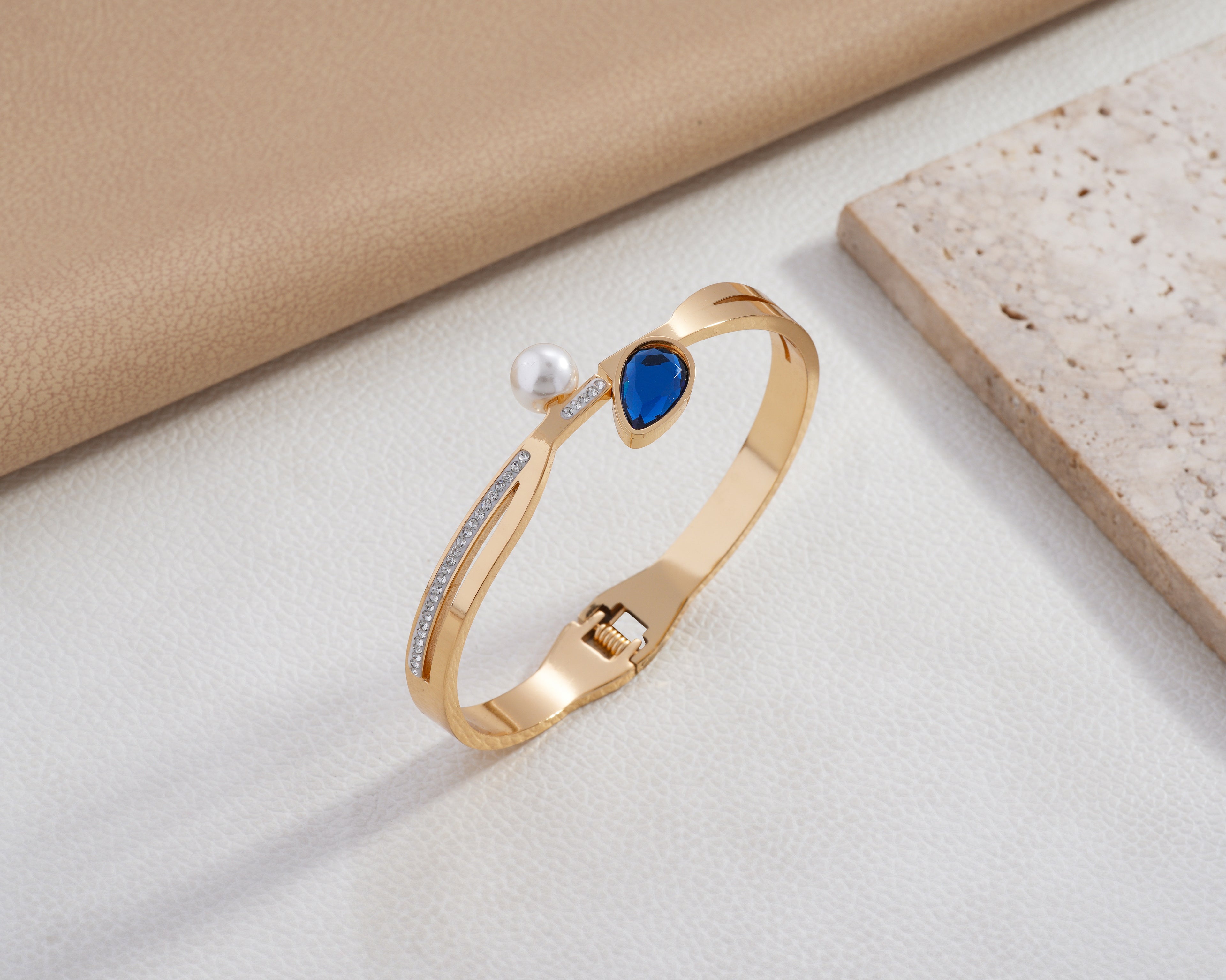 Blue Topaz & Pearl Bypass