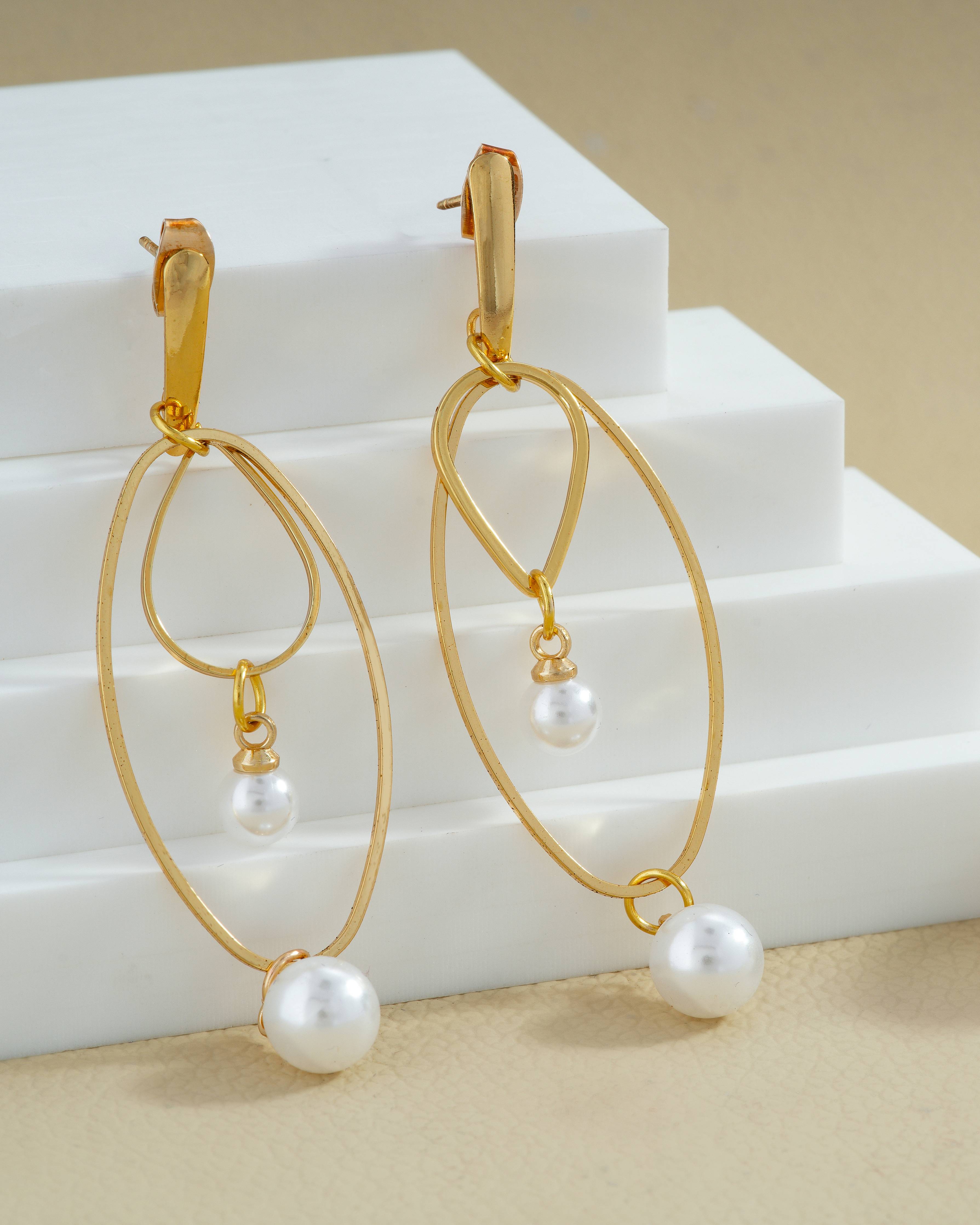 Oval Frame Double Pearl Drop Earrings