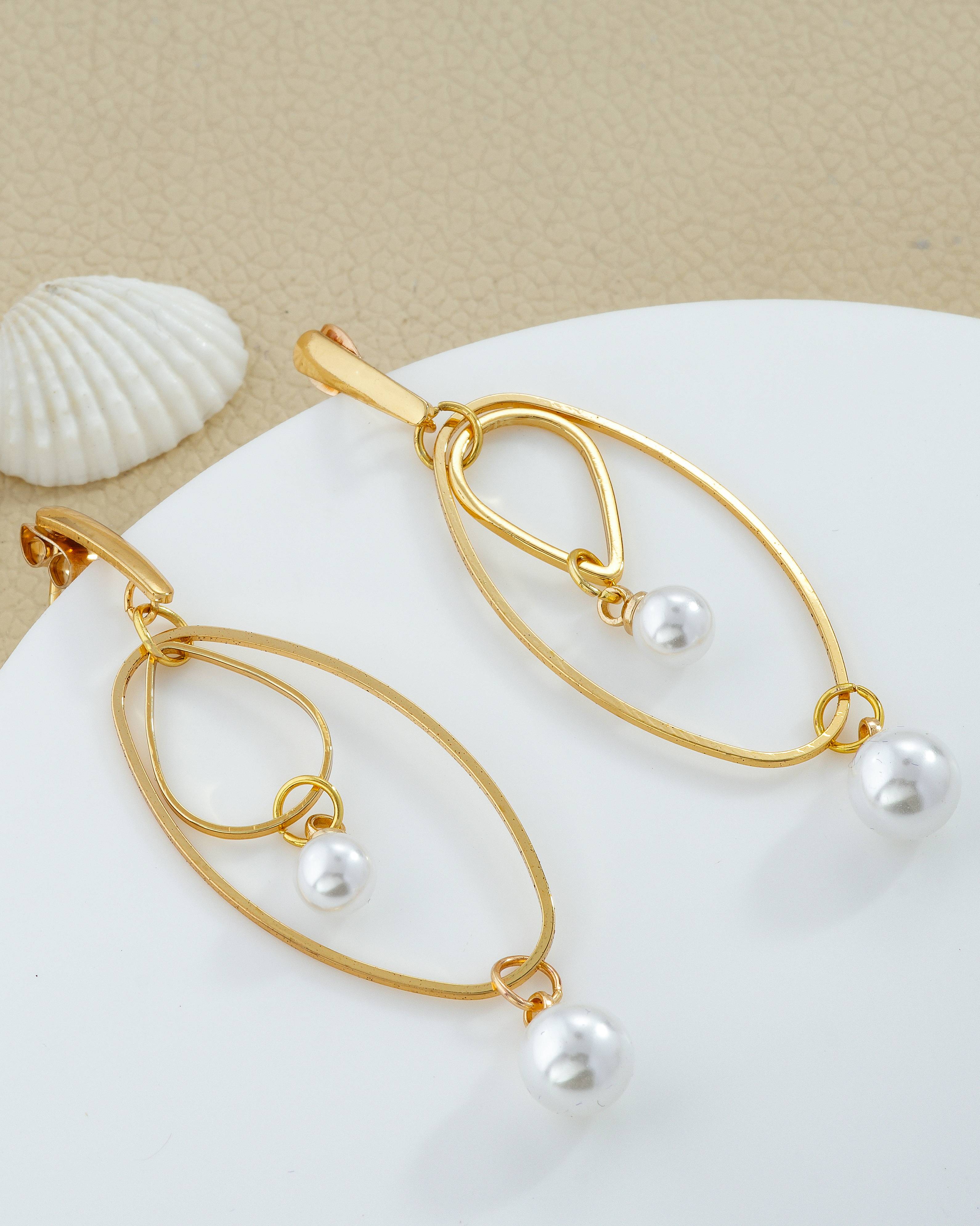 Oval Frame Double Pearl Drop Earrings
